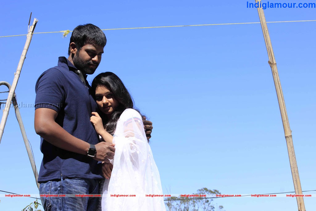 Thampi Ramaiah Turns Singer Movie hd photo