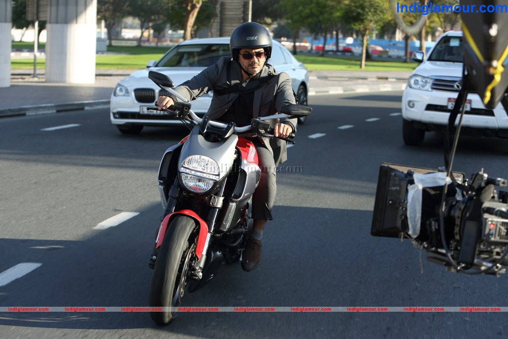 Arrambam Movie hd photo