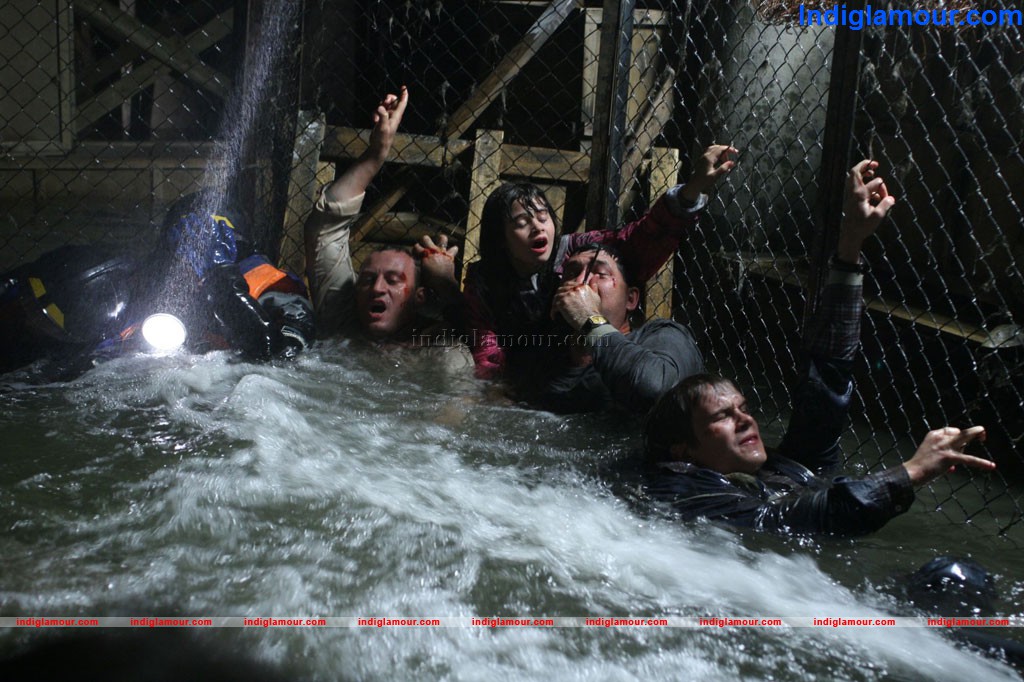Metro Movie hd photo