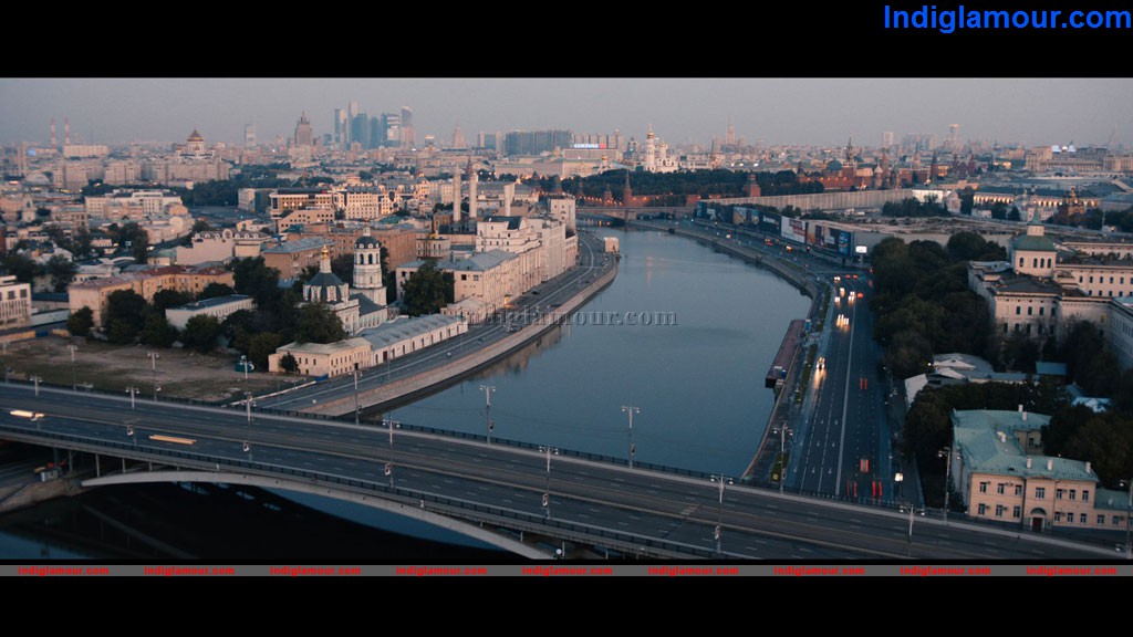 Metro Movie hd photo