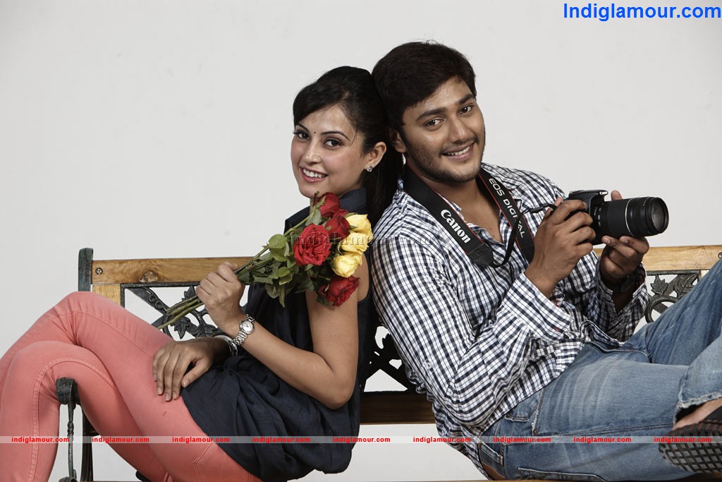 MaanathilMayam Seithai Movie hd photo