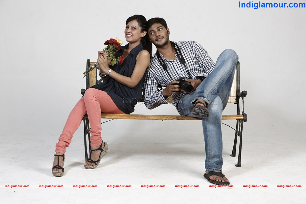 MaanathilMayam Seithai Movie hd photo