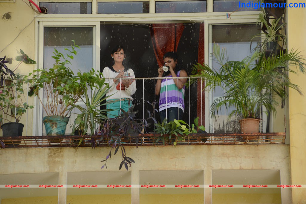 MaanathilMayam Seithai Movie hd photo