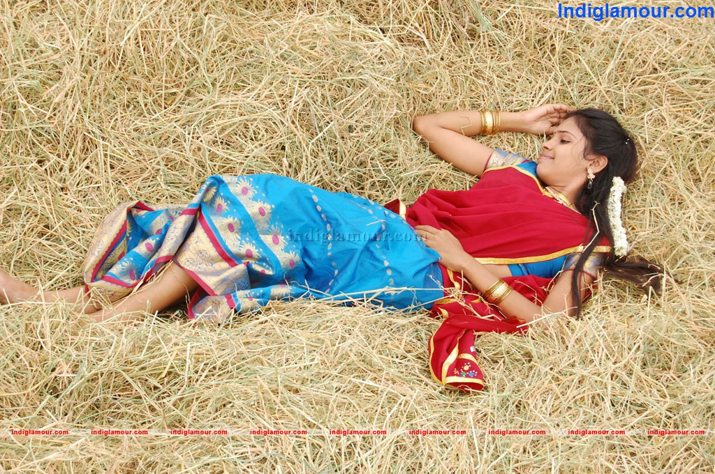 Senbaga Movie hd photo