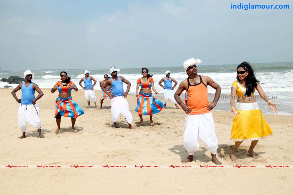Unaku 20 Enaku 40 Movie hd photo