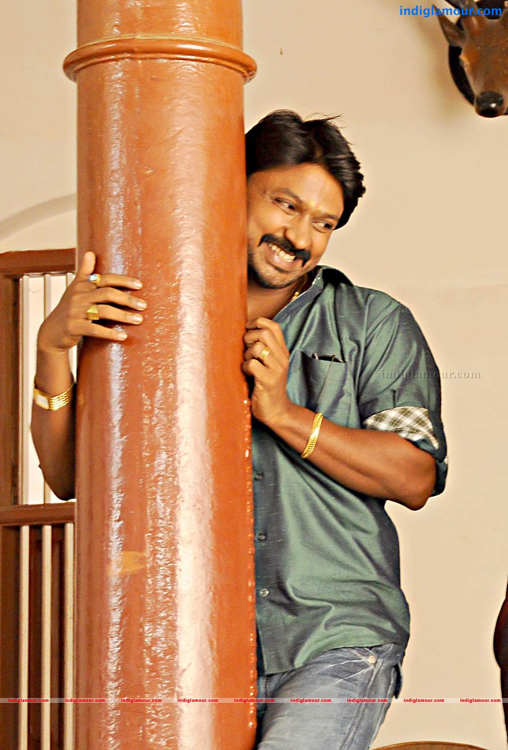Vanavarayan Vallavarayan Movie hd photo