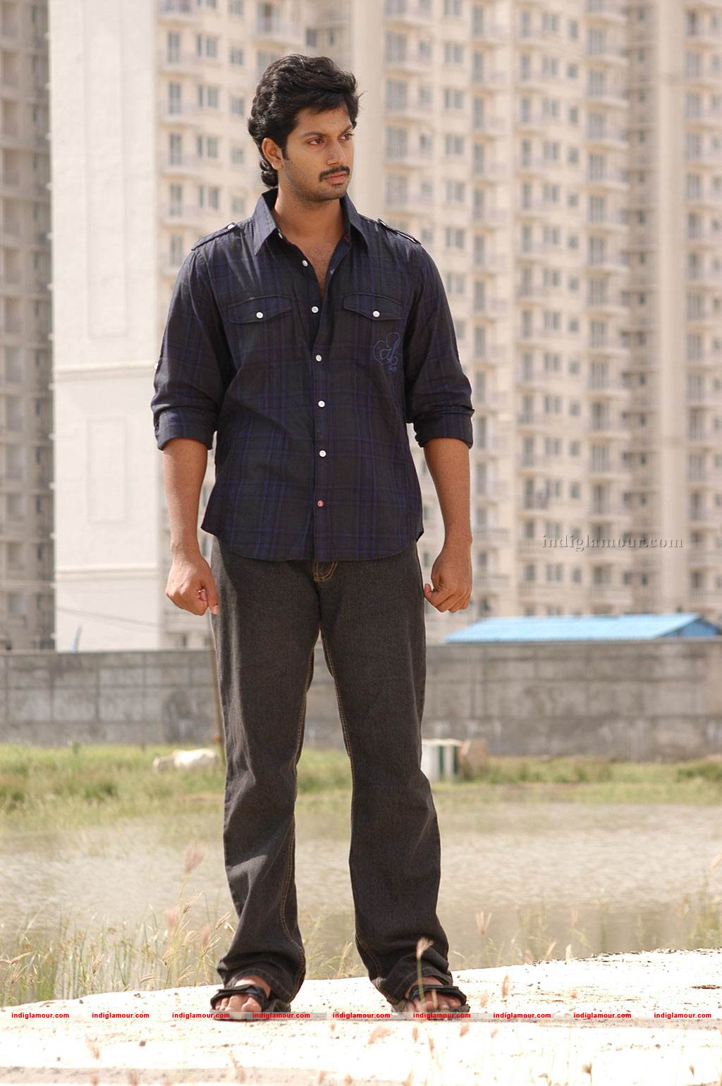 Ninaithathu Yaroo Movie hd photo
