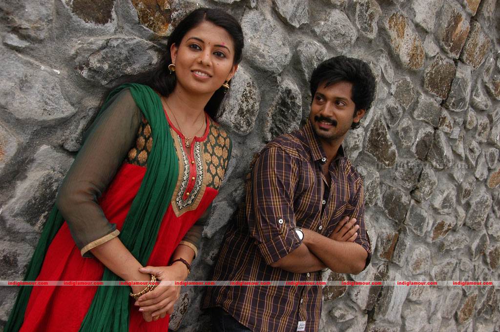 Ninaithathu Yaroo Movie hd photo