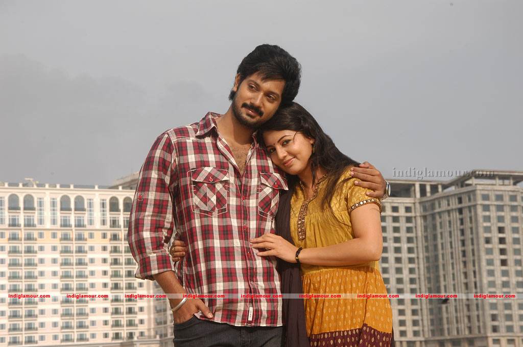 Ninaithathu Yaroo Movie hd photo