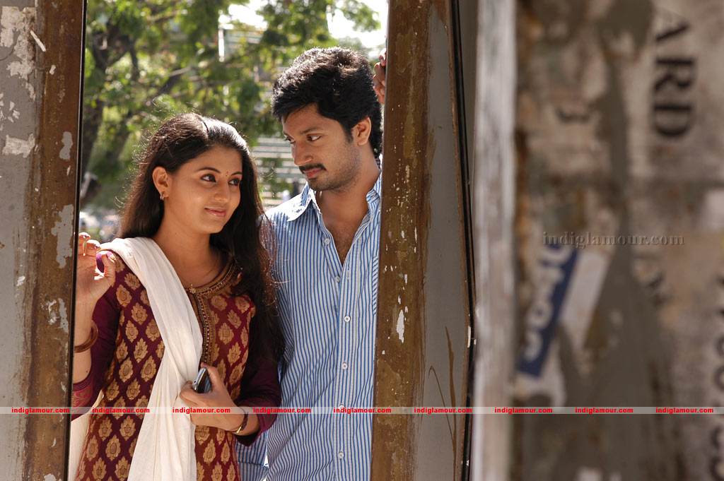 Ninaithathu Yaroo Movie hd photo