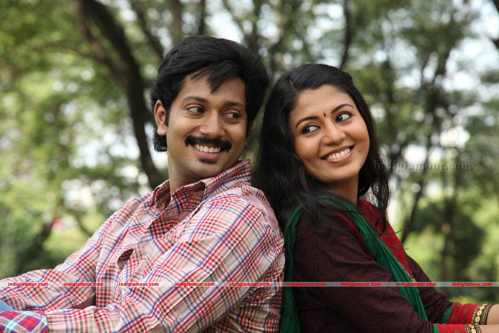 Ninaithathu Yaroo Movie hd photo