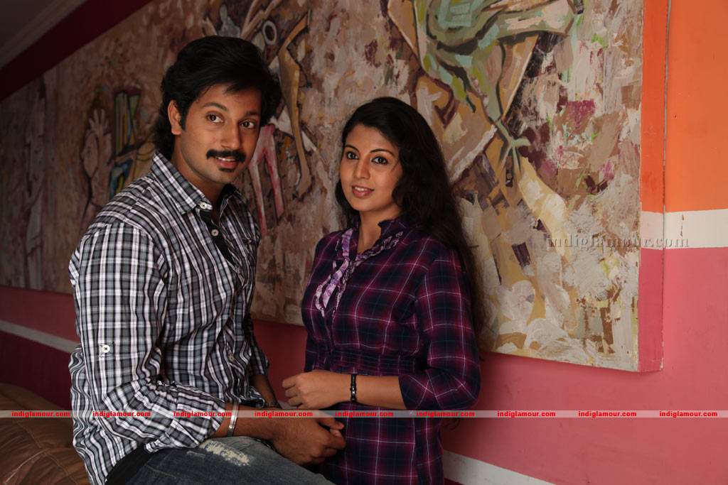 Ninaithathu Yaroo Movie hd photo