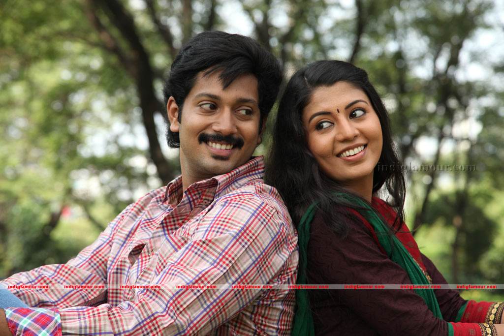 Ninaithathu Yaroo Movie hd photo