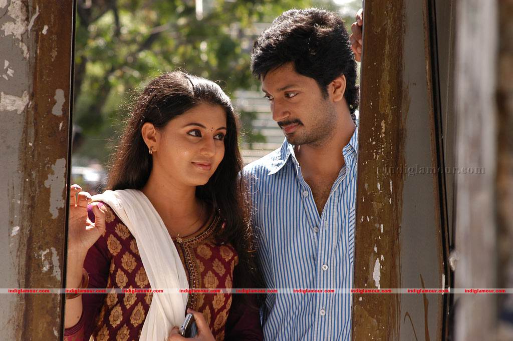 Ninaithathu Yaroo Movie hd photo