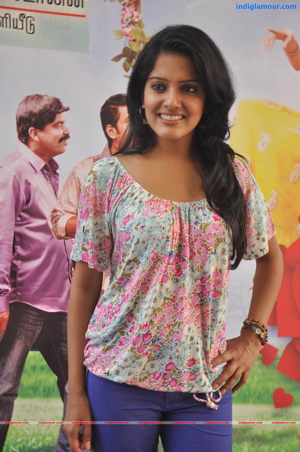 Kanna Laddu Thinna Aasaiya Movie hd photo