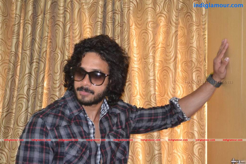 Killadi Movie hd photo