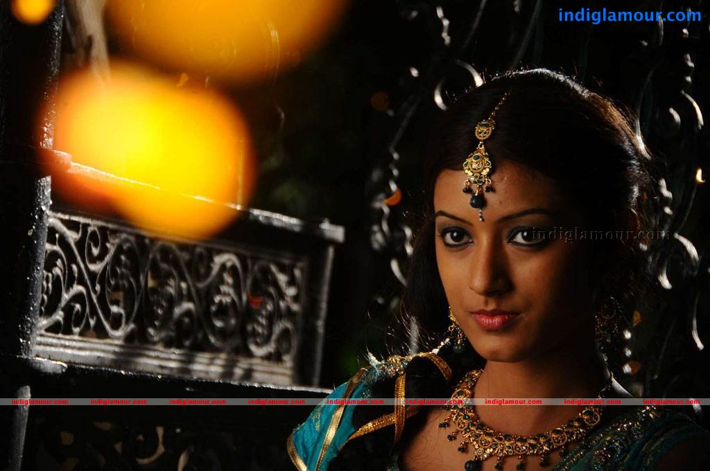 Pathavi Movie hd photo