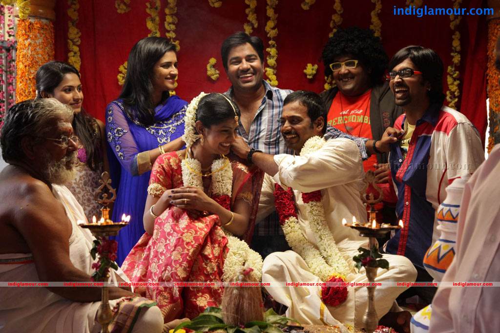 Sonna Puriyathu Movie hd photo