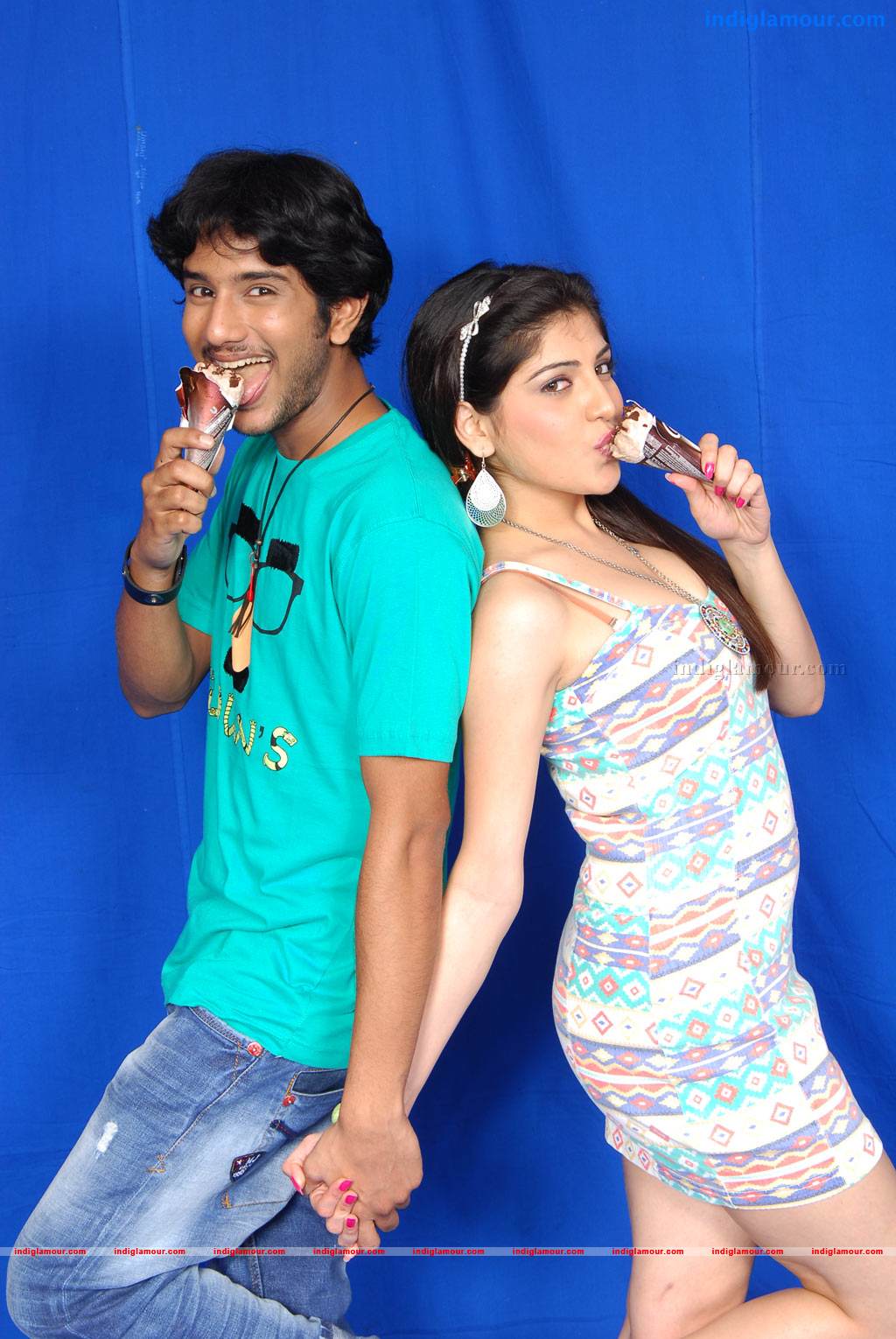 Pudhu Varusham Movie hd photo