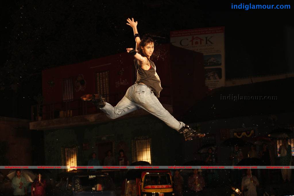 Aadalam Boys Chinnatha Dance Movie hd photo