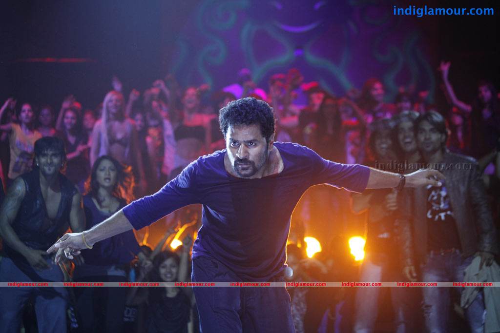 Aadalam Boys Chinnatha Dance Movie hd photo