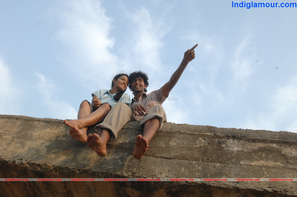 Ponmamai Pozhuthu Movie hd photo