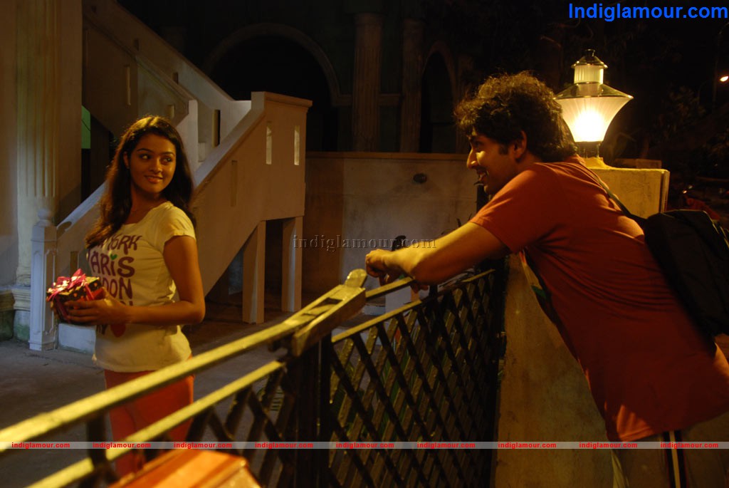 Ponmamai Pozhuthu Movie hd photo