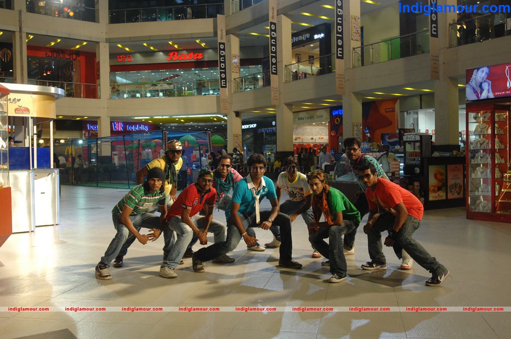 Ponmamai Pozhuthu Movie hd photo