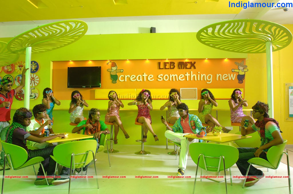Ponmamai Pozhuthu Movie hd photo