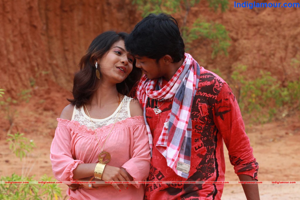 Santhithen Unnai Movie hd photo