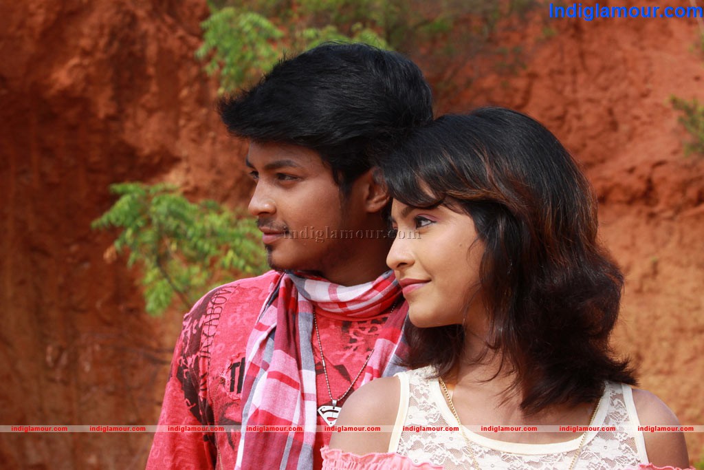 Santhithen Unnai Movie hd photo