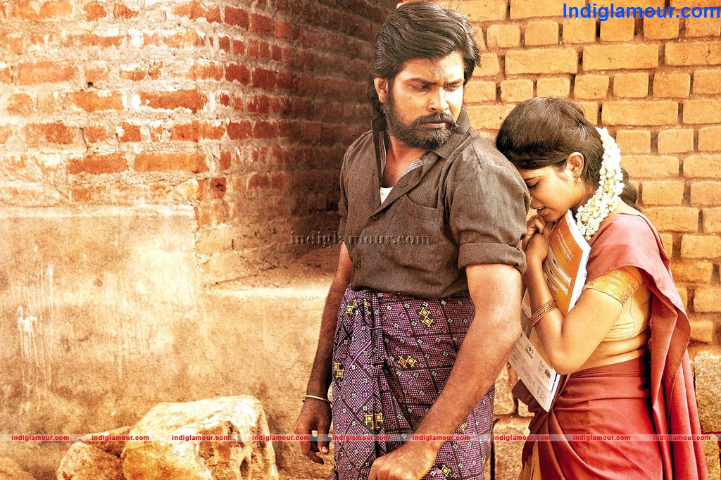 Azhagu Magan Movie hd photo