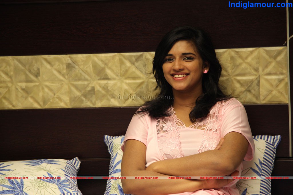 Sonna Puriyadhu Movie hd photo