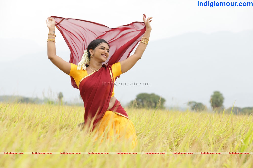 Sonna Puriyadhu Movie hd photo