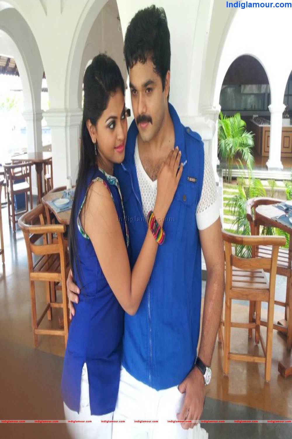 Uyirikku Uyiraaga Movie hd photo