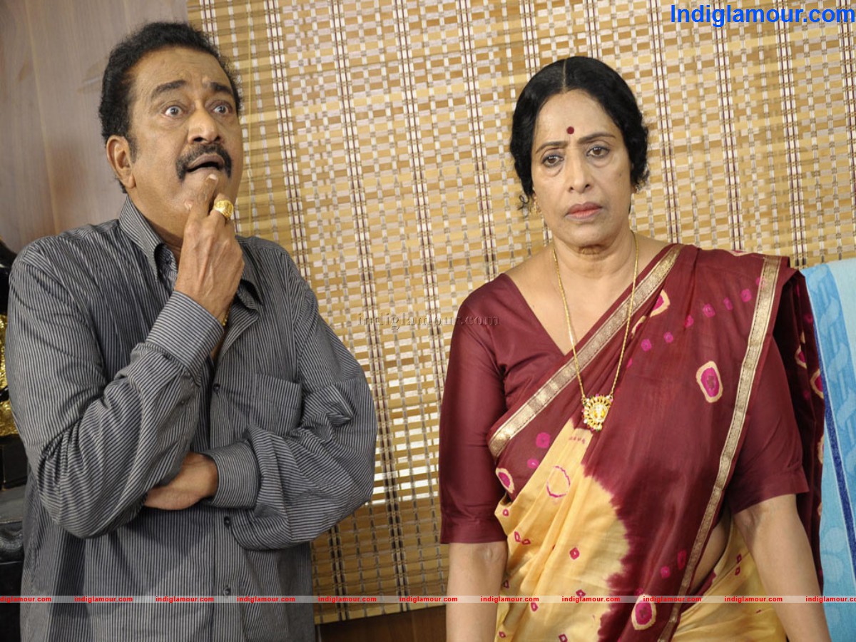 Nilavil Mazhai Movie hd photo