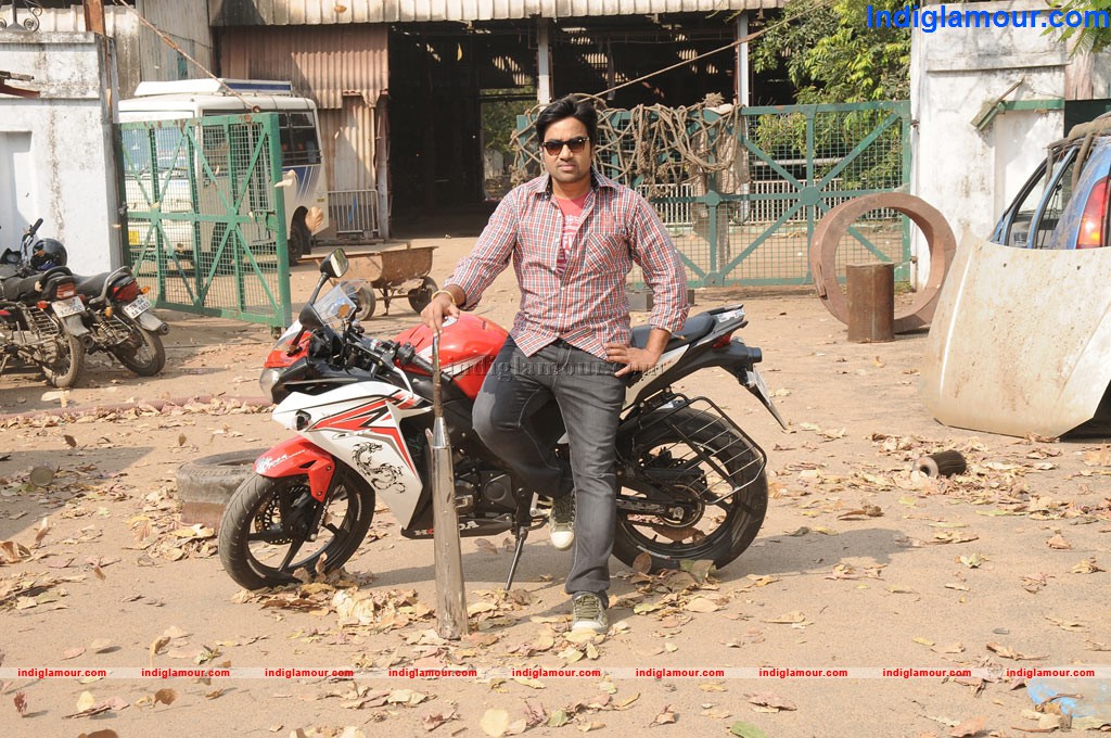 Ya Ya Movie hd photo