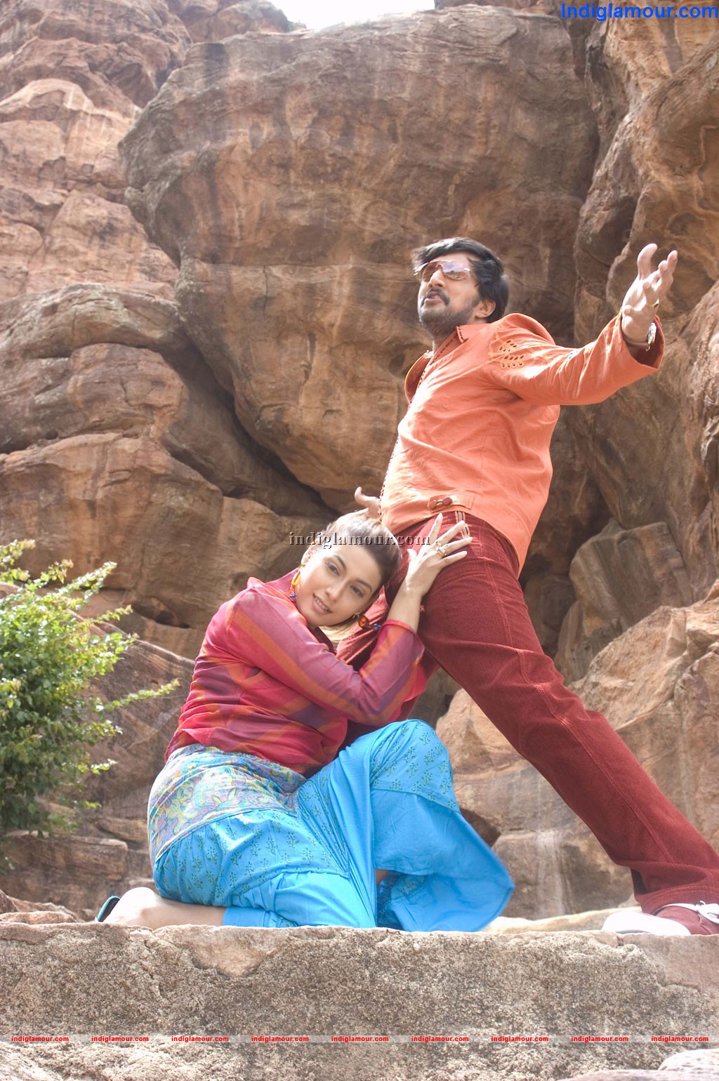 Naan Chathriyan Movie hd photo