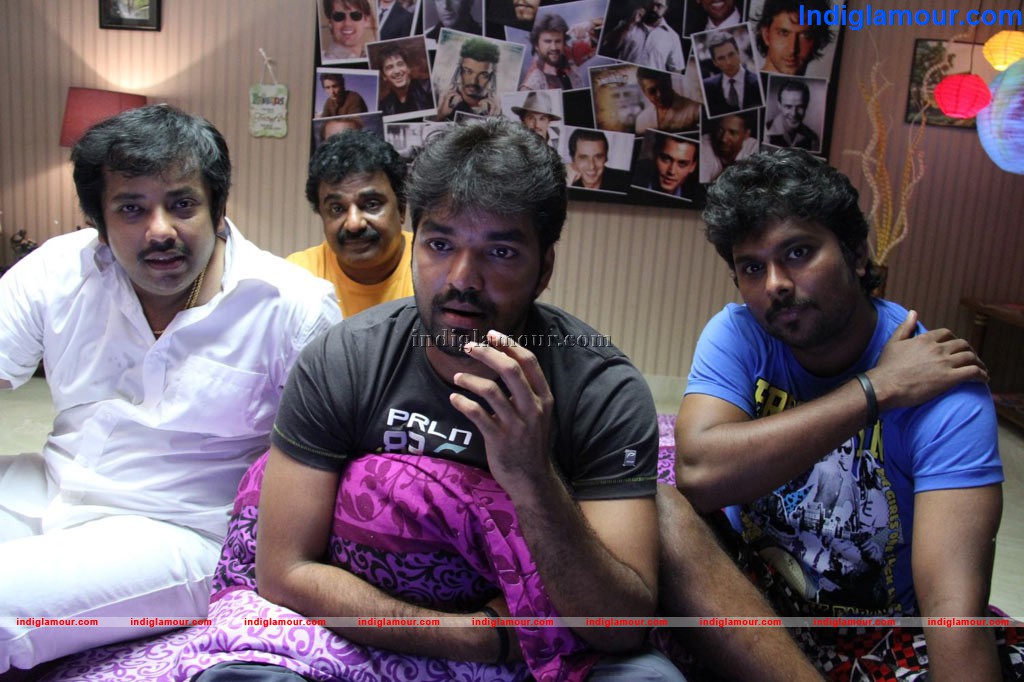 Saraawathy Sabatham Movie hd photo