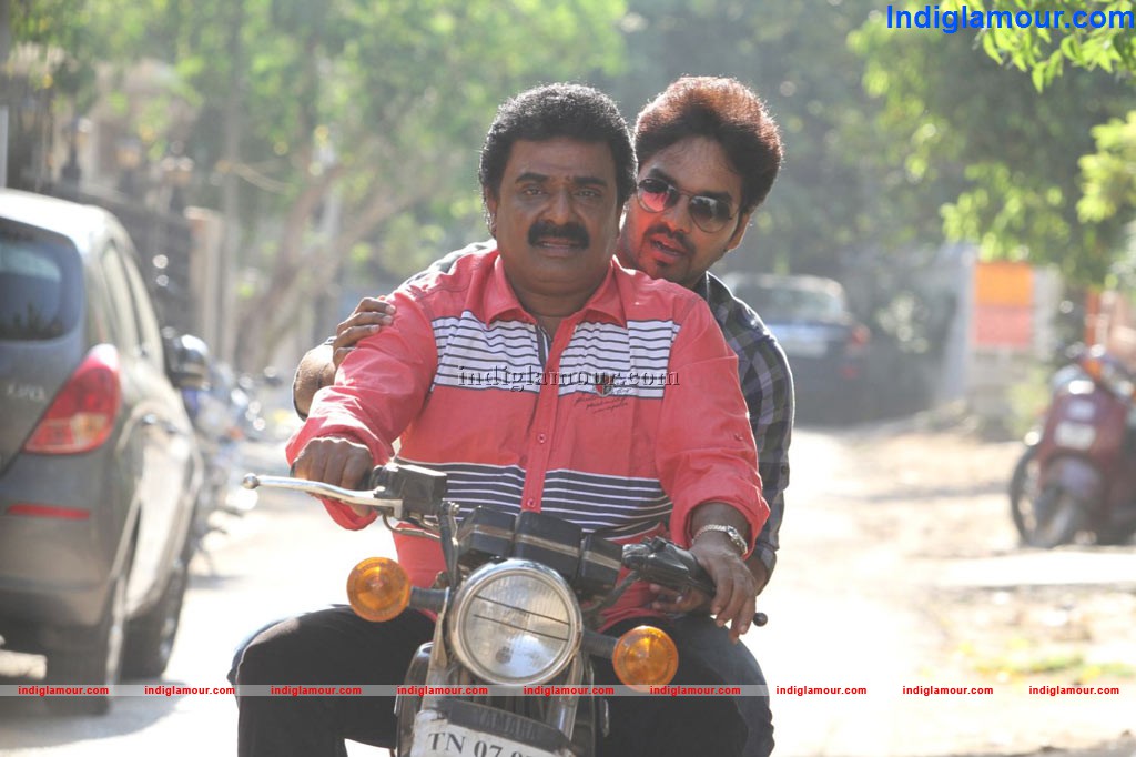Saraawathy Sabatham Movie hd photo