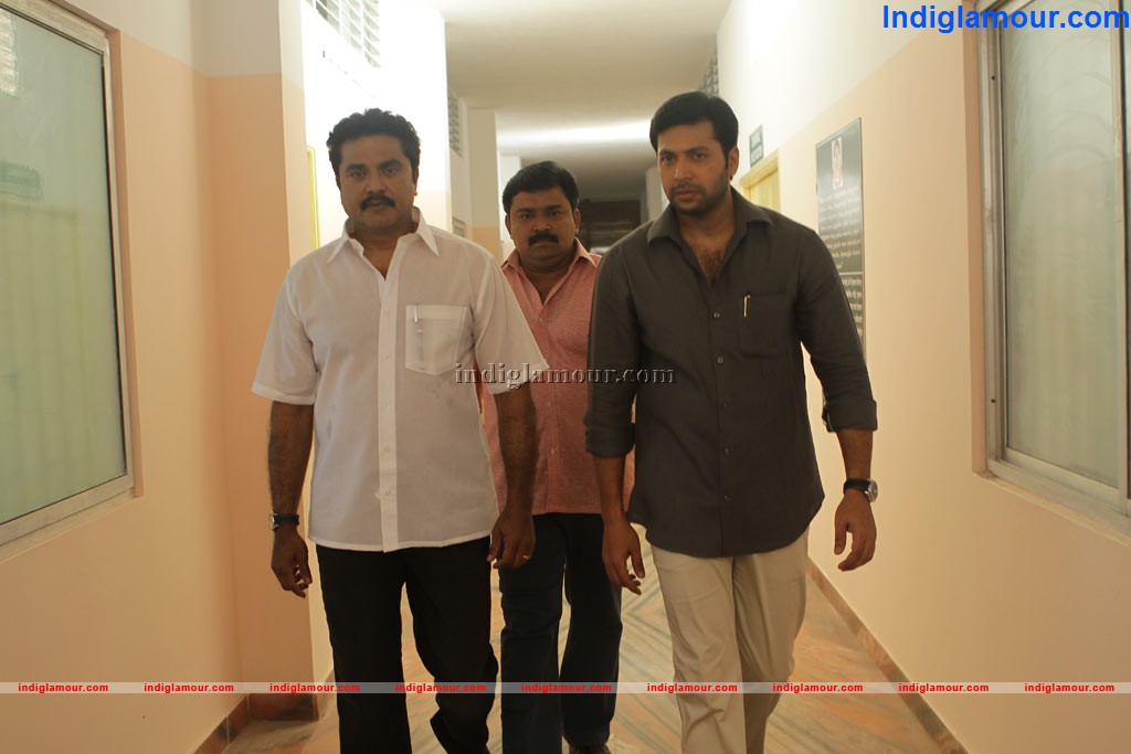 Nimirnthu Nil Movie hd photo