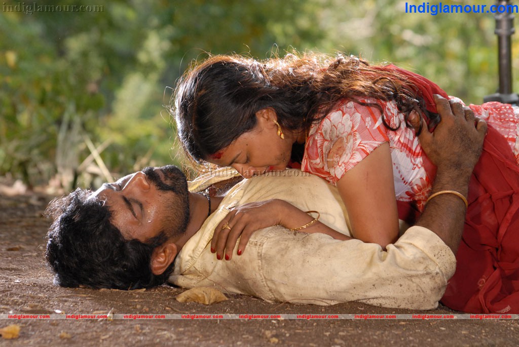 Punnagai Payanam Movie hd photo
