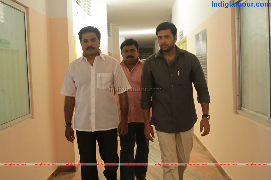 Nimirnthu Nil Movie hd photo