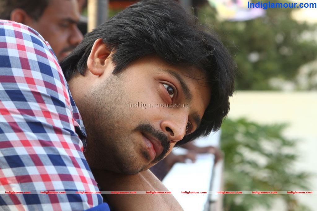 Om Shanthi Om Movie hd photo