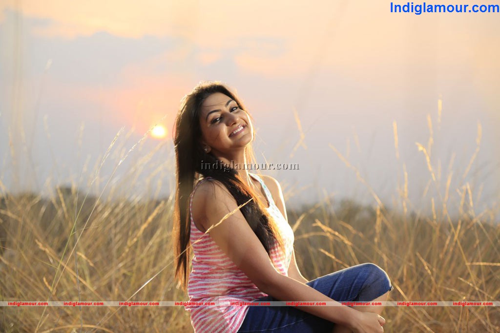 Om Shanthi Om Movie hd photo