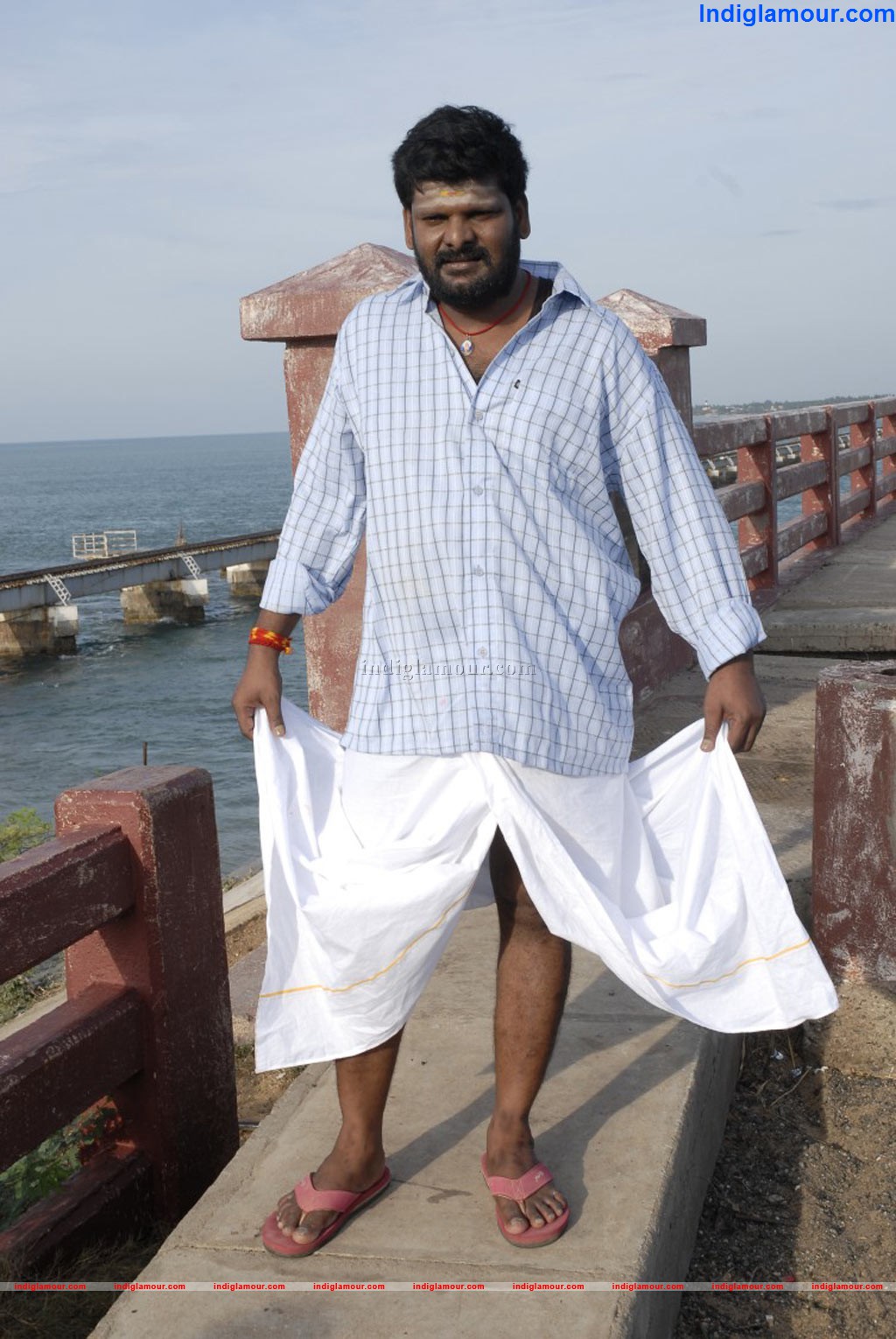 Mannar Valaikuda Movie hd photo