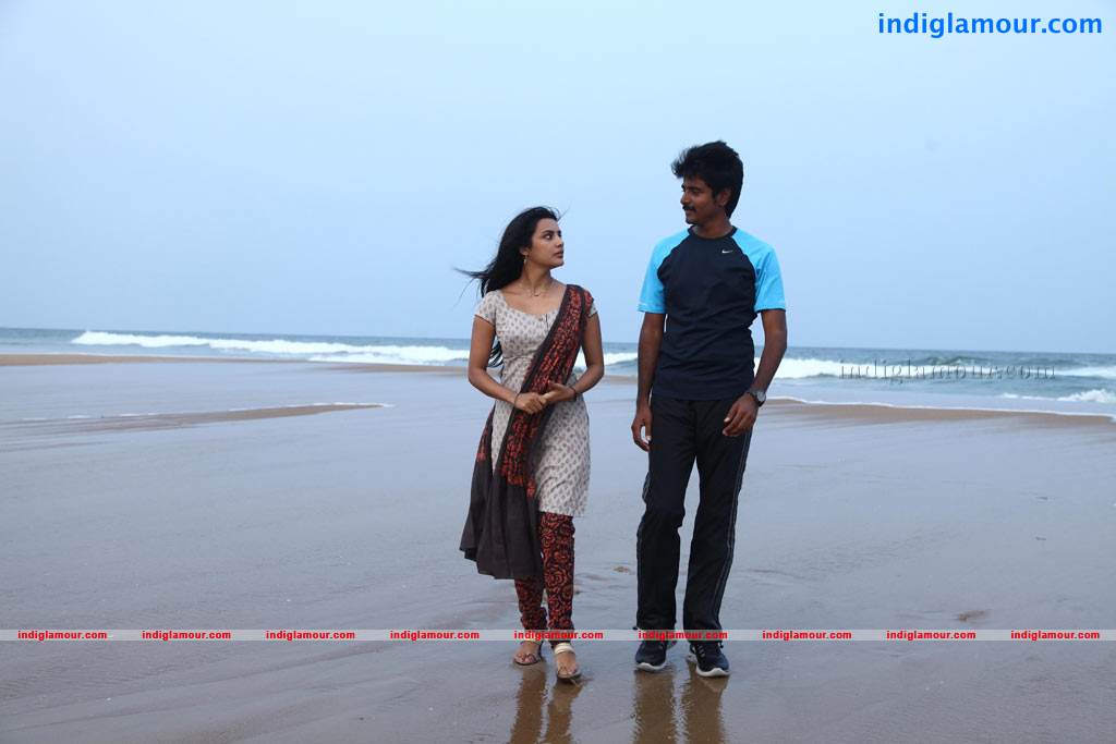 Ethir Neechal Movie hd photo