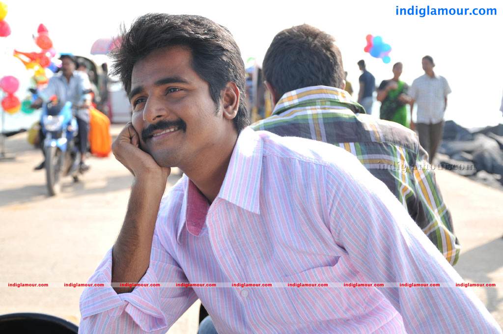 Ethir Neechal Movie hd photo