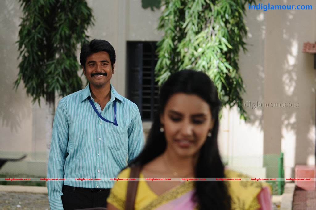 Ethir Neechal Movie hd photo