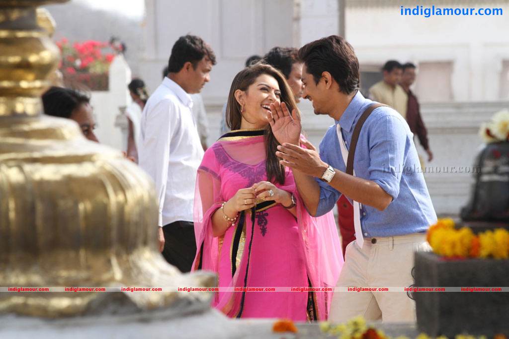 Theeya Velai Seiyanum Kumaru Movie hd photo